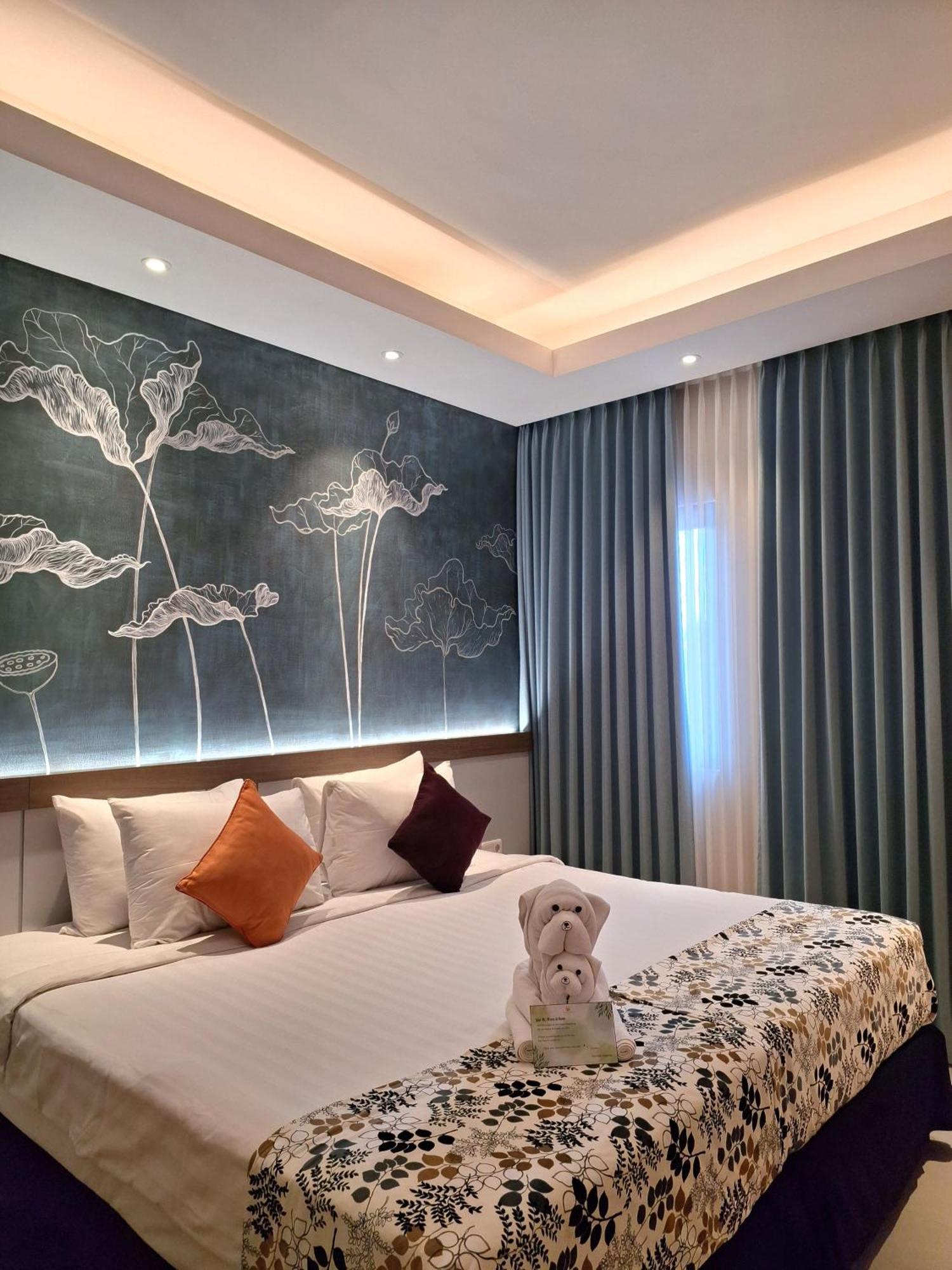 Hotel Sriti Magelang Buitenkant foto